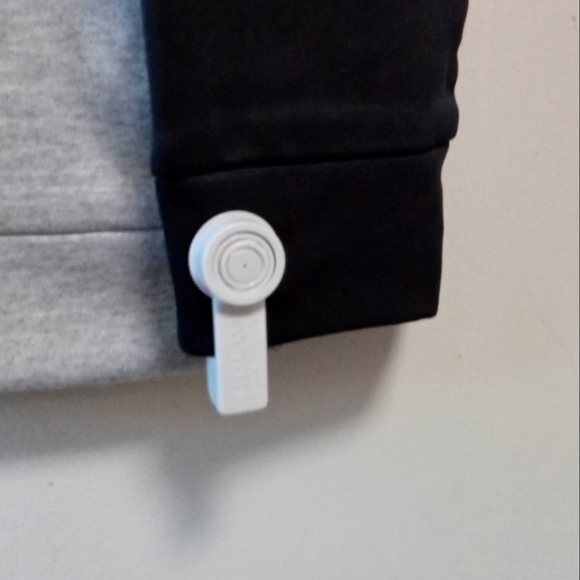 Puma Pack Fleece Pullover Hoodie NWT! - Picture 4 of 4